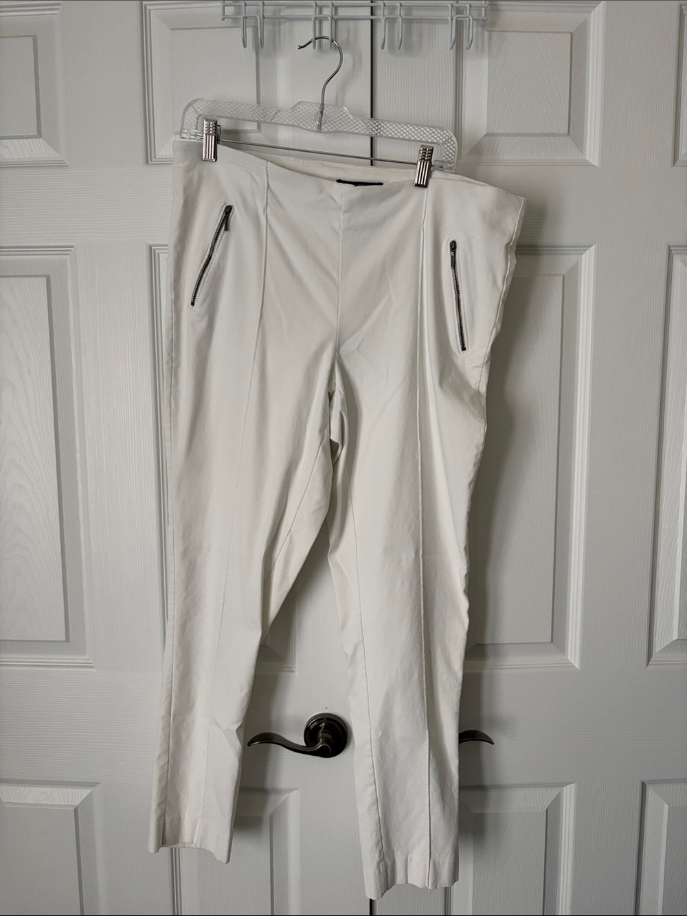 Michel Studio Men's White Chino Pants with Zip Pockets
